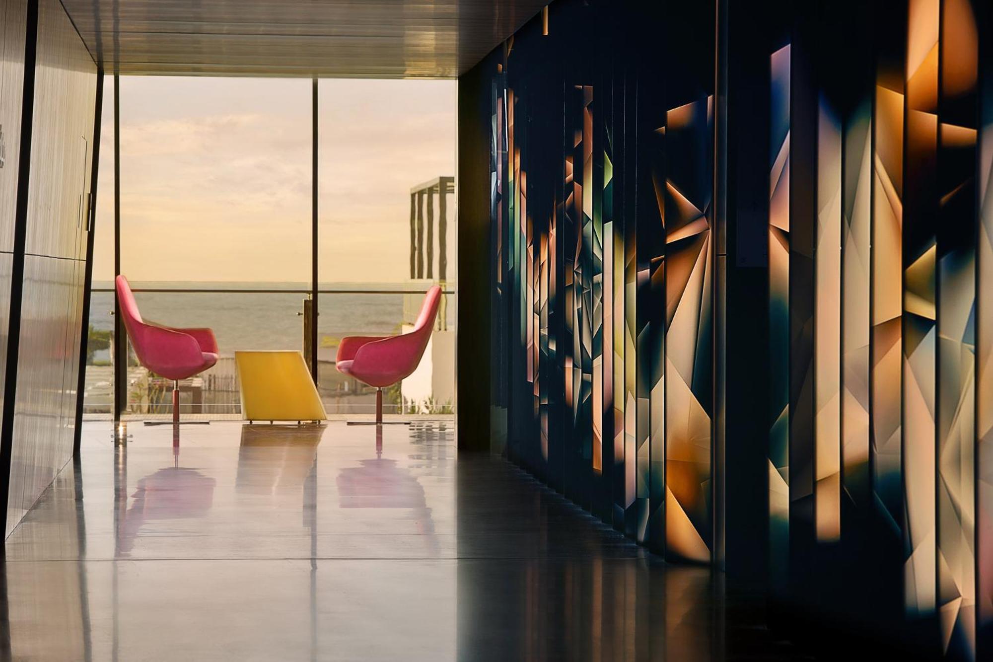 Wonderful Room, 1 King, Sea view, Balcony