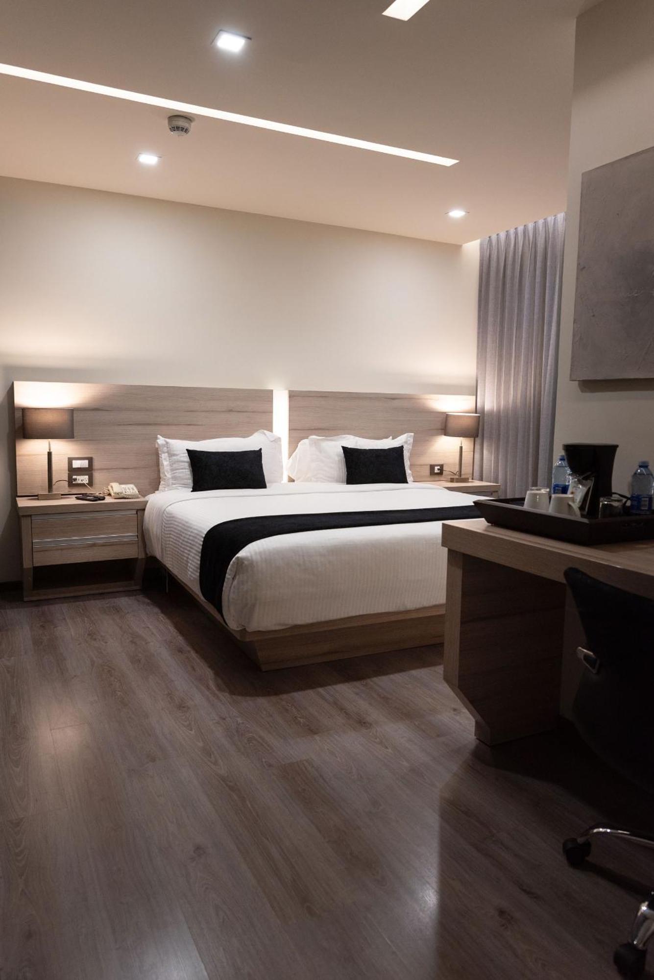 Standard King Room