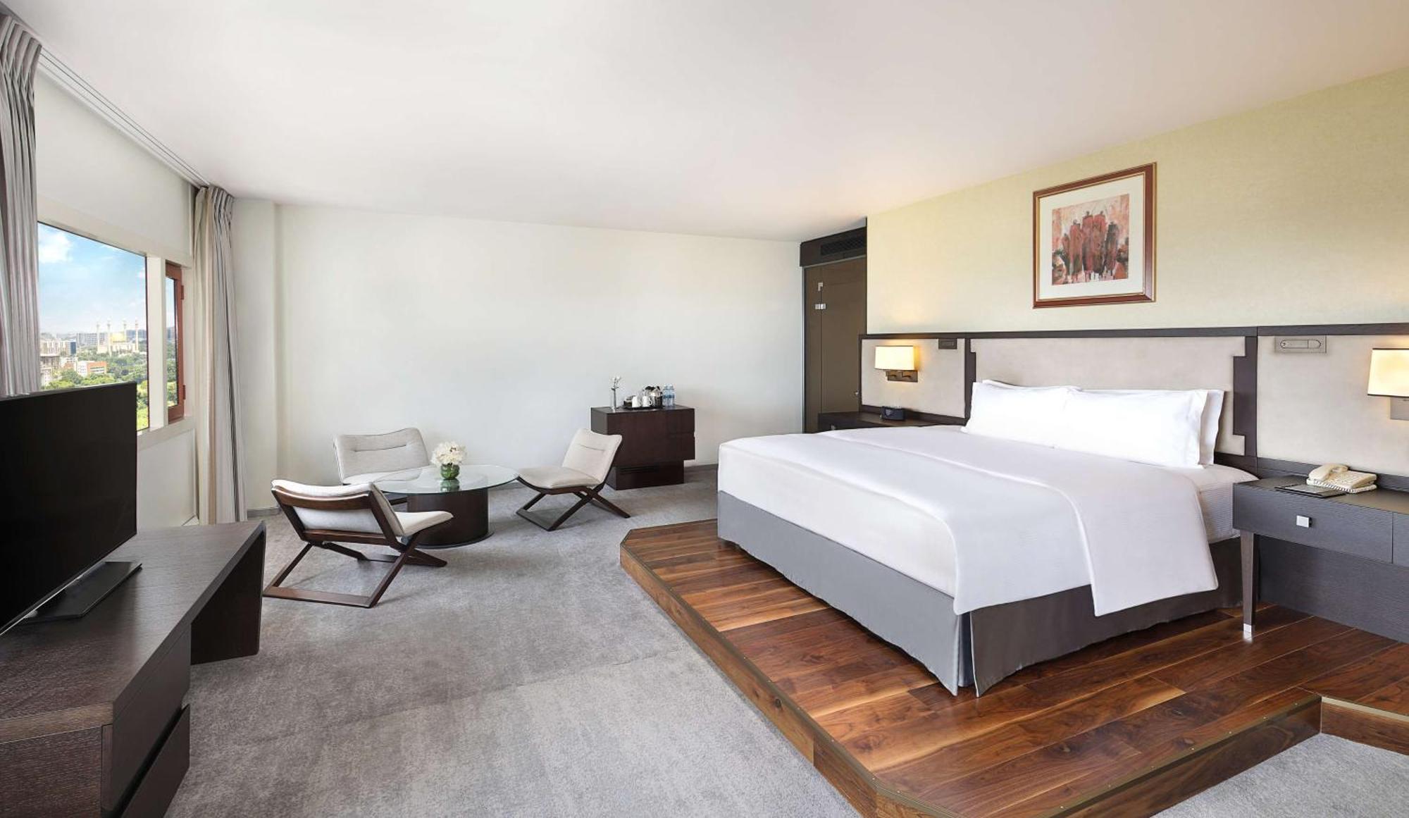Executive Royal King Room