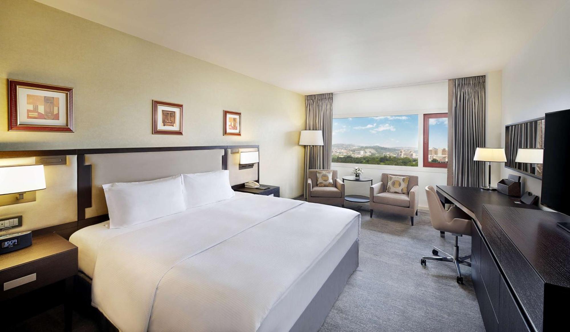 Executive King Room