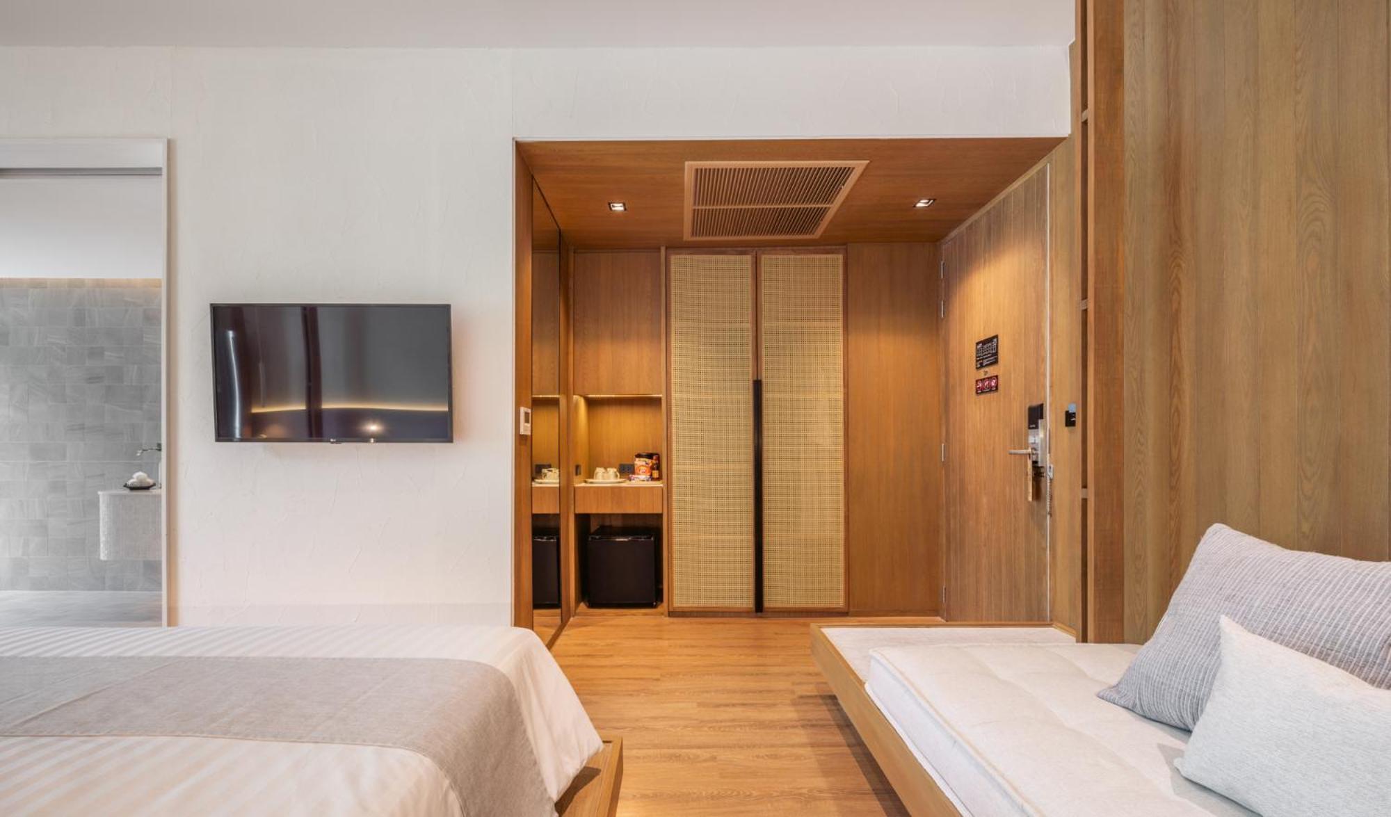 Deluxe Double or Twin Room with River View