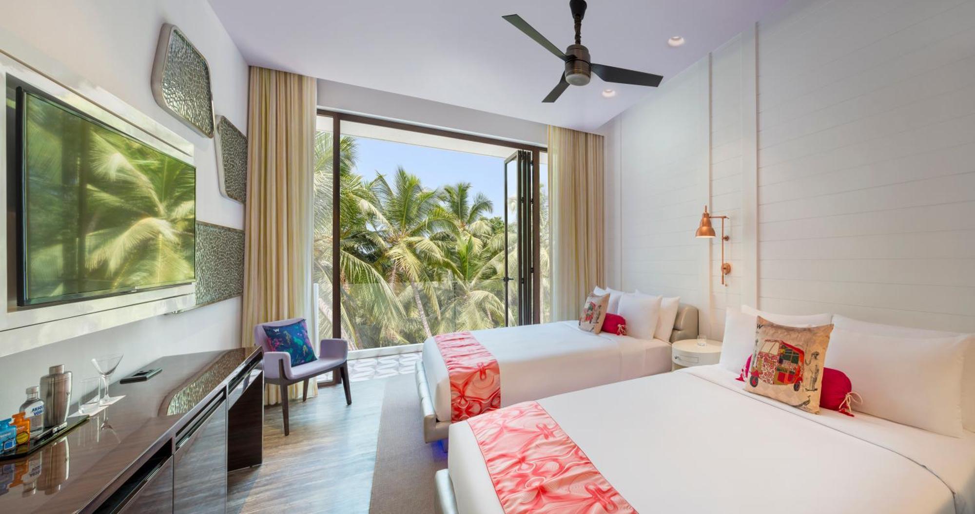2 Queen Beds, Grand Superior Guest Room, Balcony