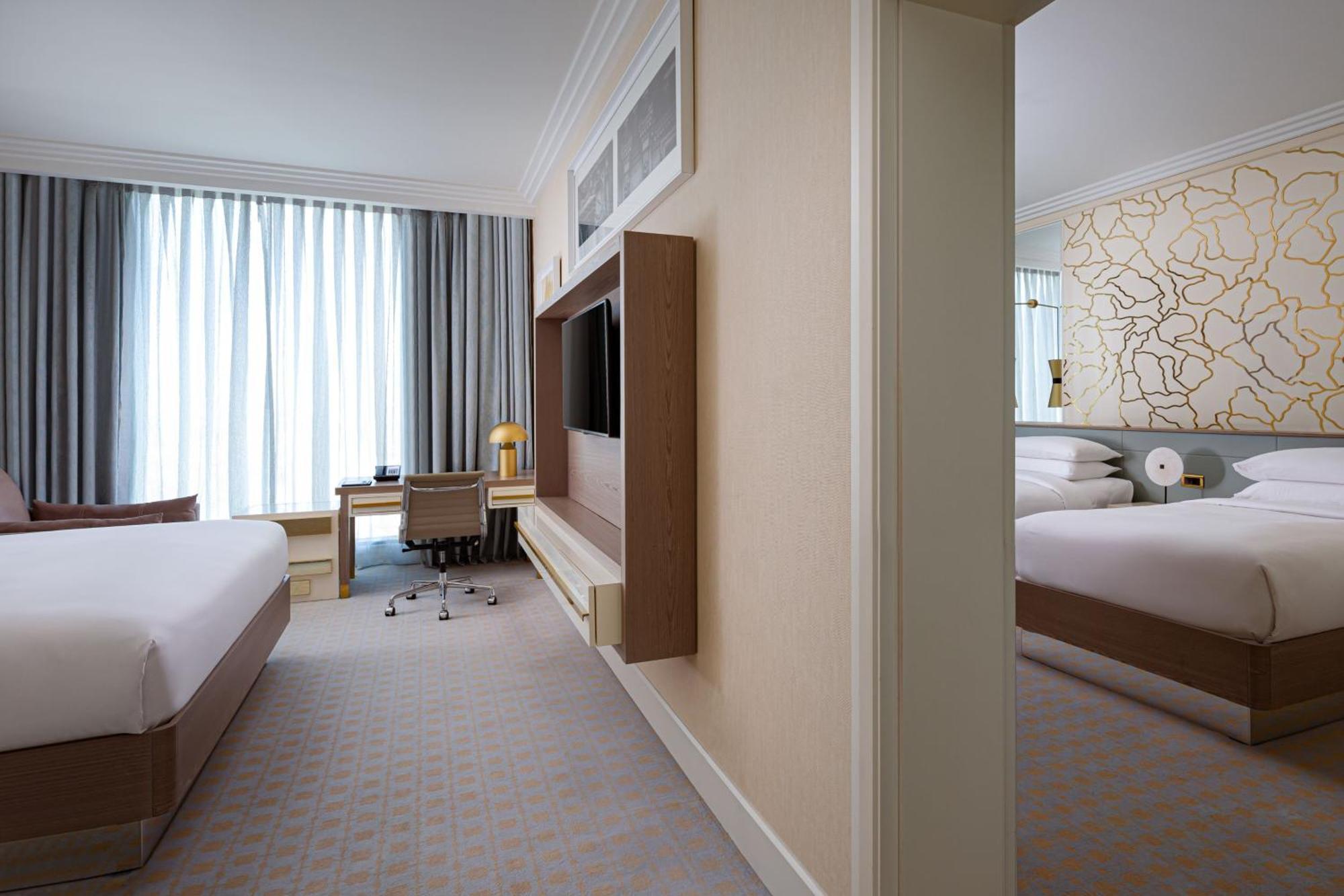Family Room, Connecting Guest Room