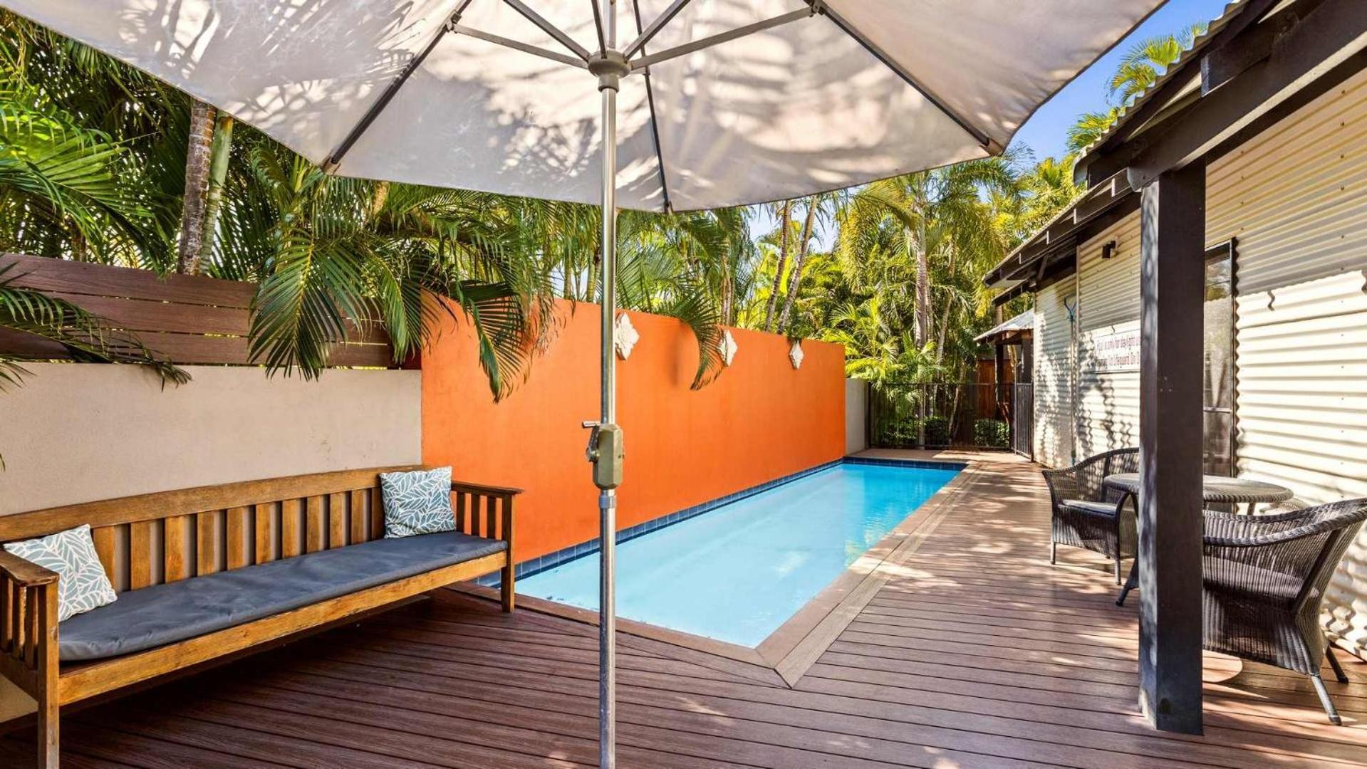 1 Bedroom Pool Suite,1551182014:JPEG