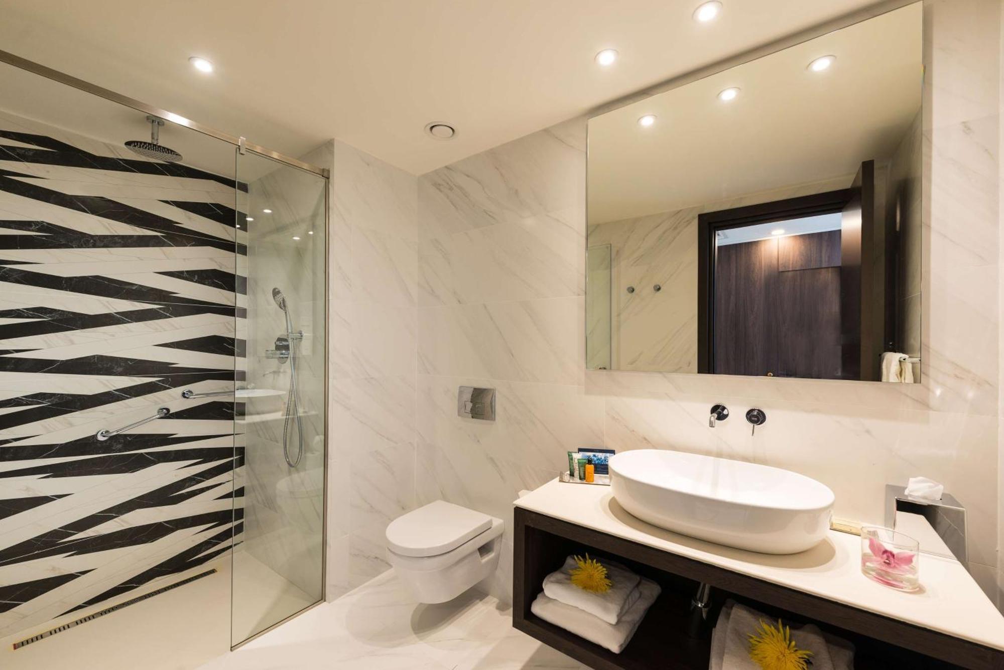 Executive King Suite