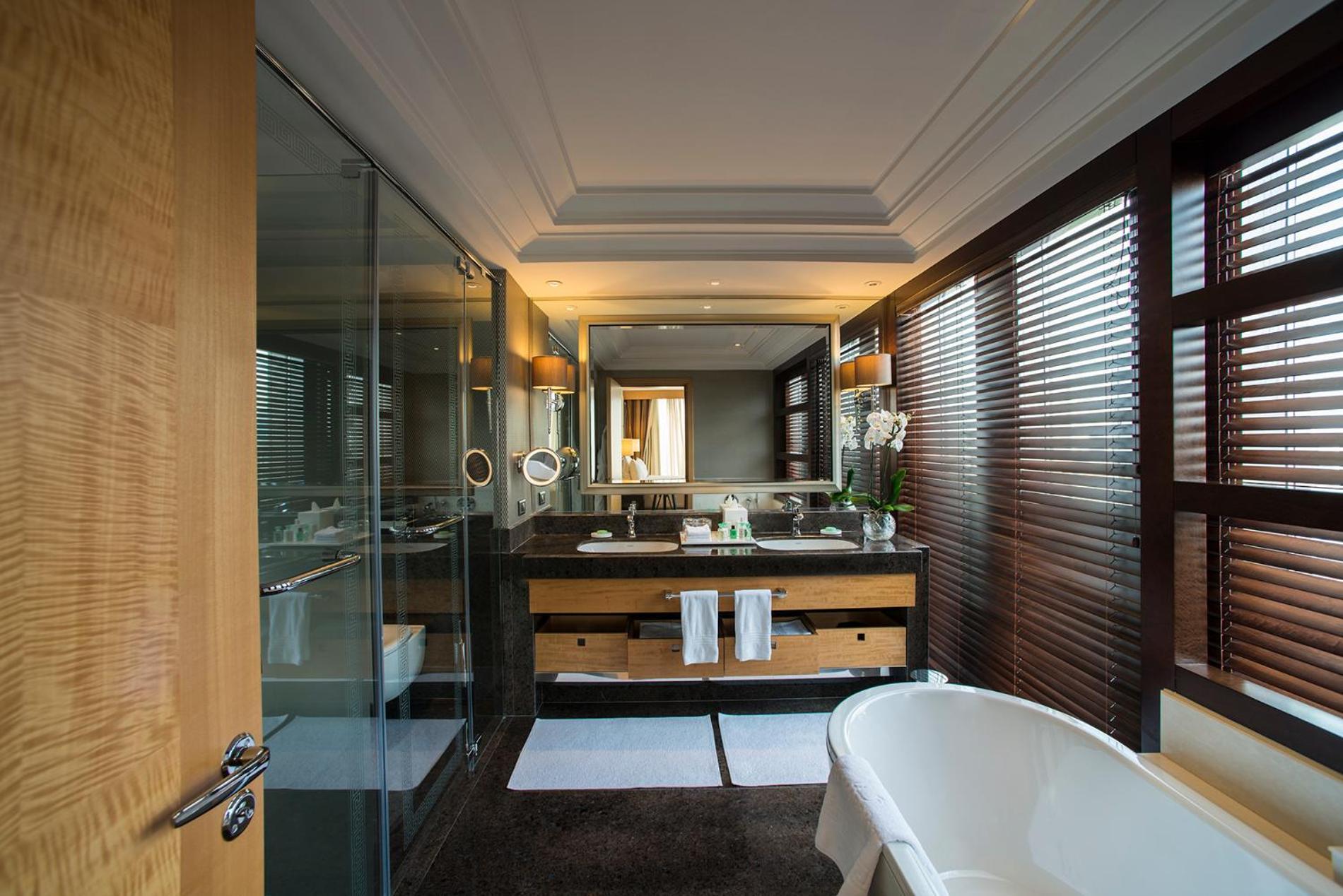 Executive Double Room with Executive Lounge Access