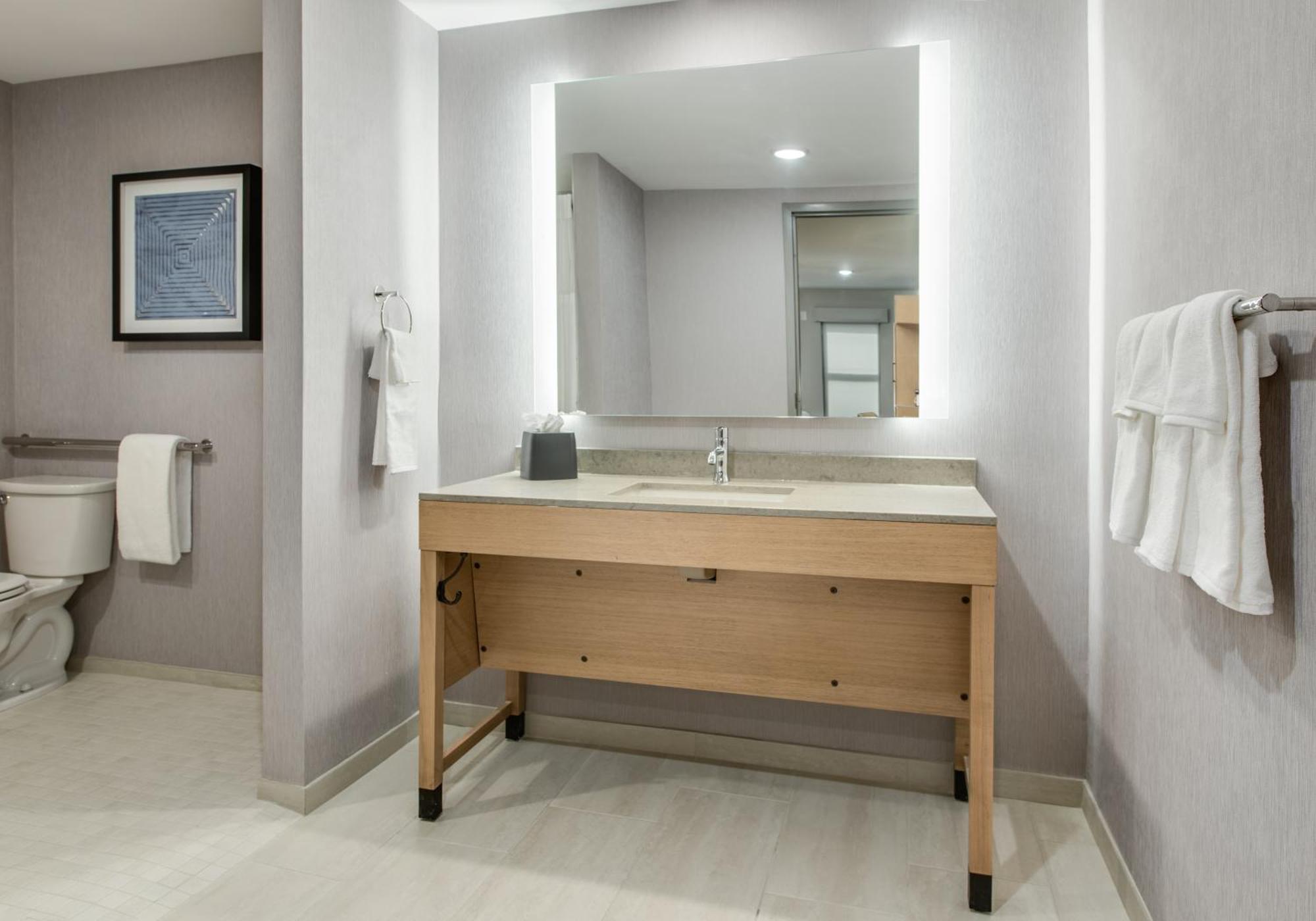 Queen Room with Two Queen Beds with Sofa Bed and Tub - Disability Access