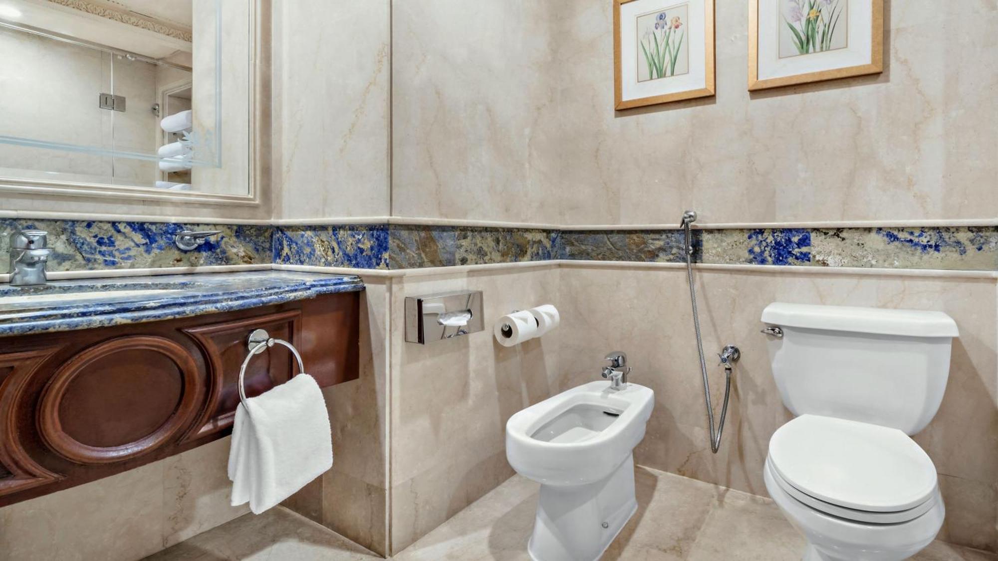 Superior King Room with Haram View,1556051128:JPEG