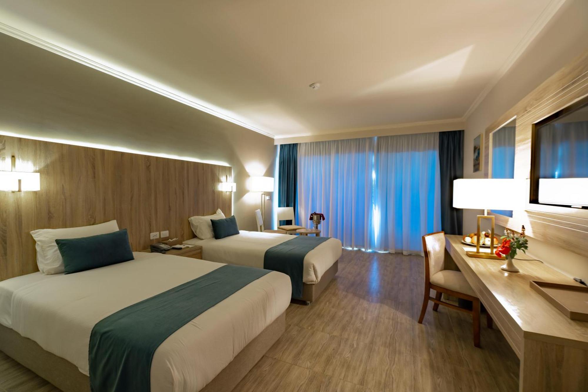 Superior Double Room Partial Sea View