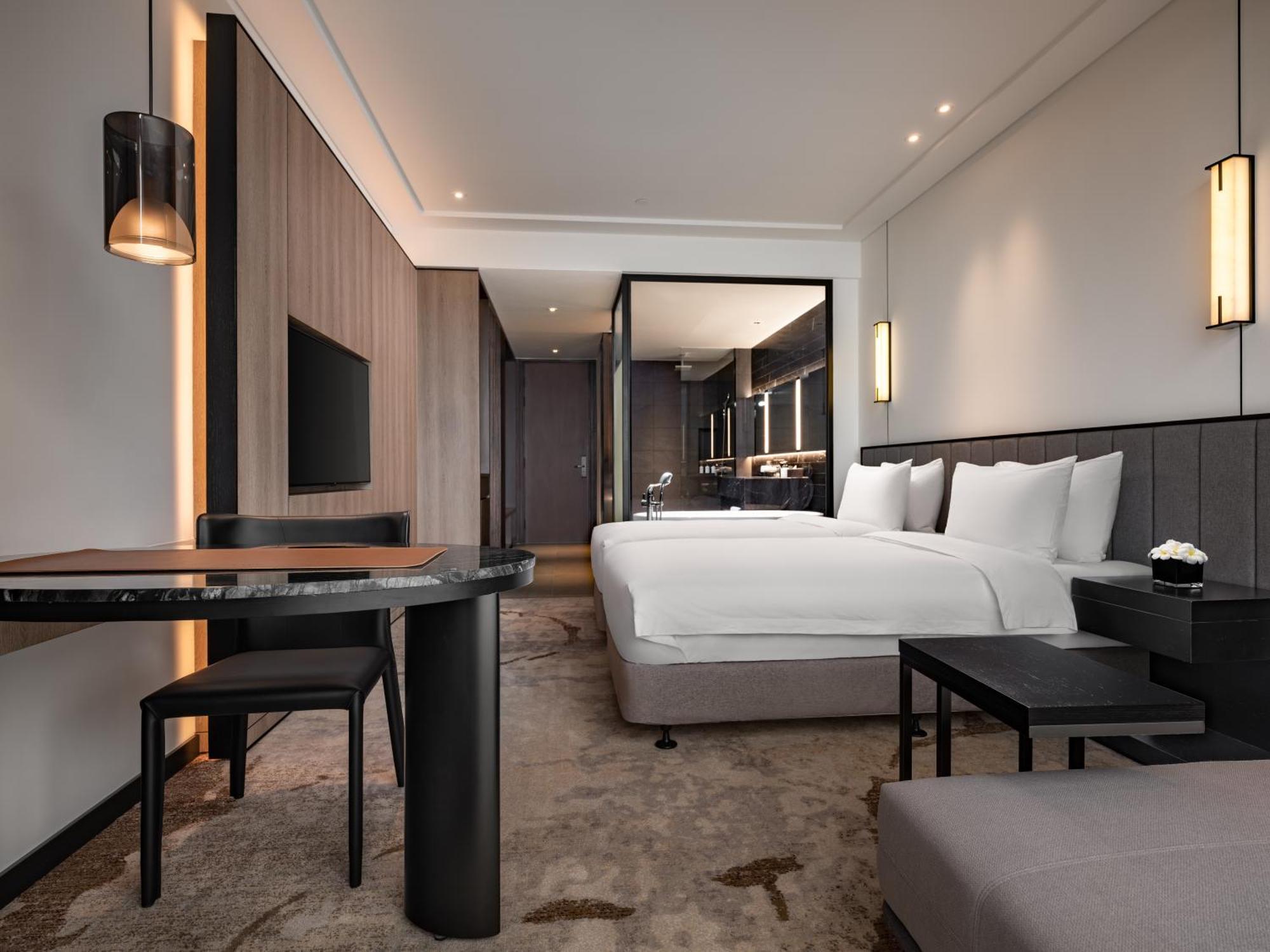 Standard Twin Room with River View