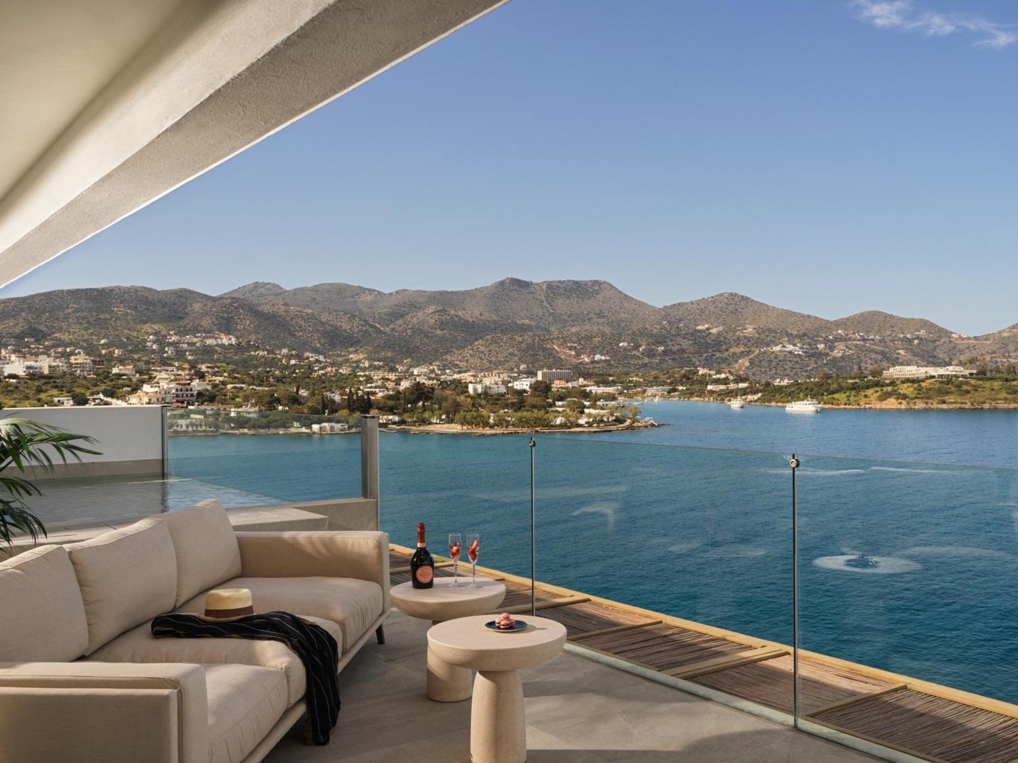 Premier Sea View Suite with Private Pool