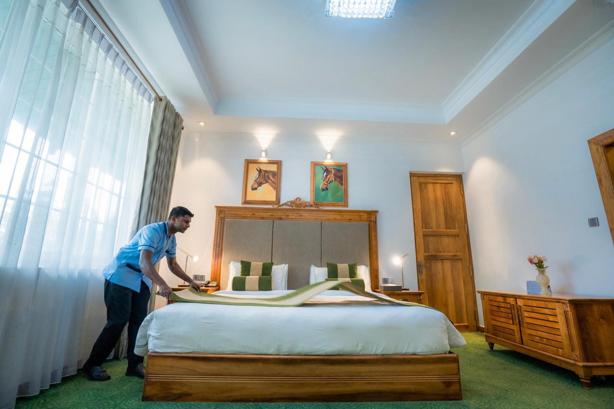 Araliya Premier Two-Bedroom Suite,1138891180:JPEG