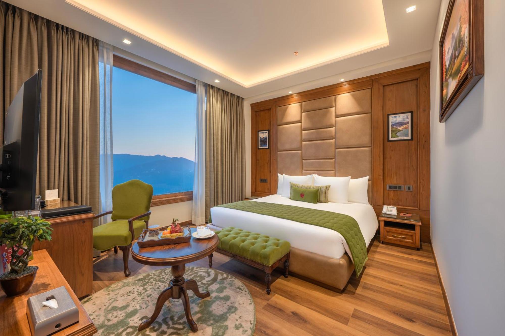 Standard King Room