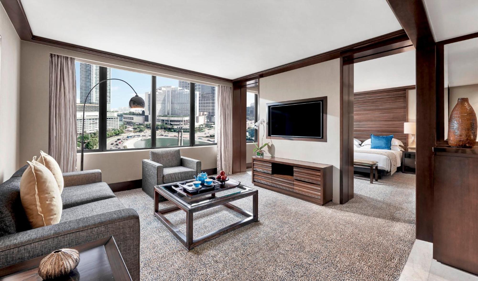 Urban Club Suite Monument View Twin