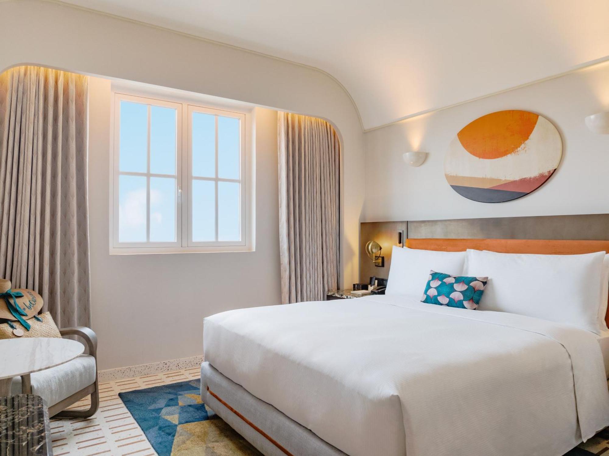 Classic King Room with Ocean View