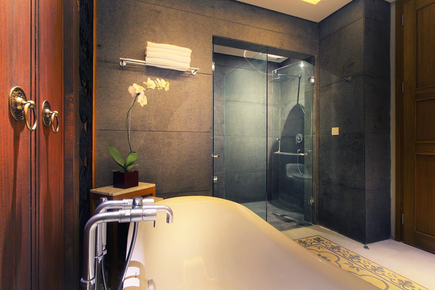 Swarga Suite Pool Access