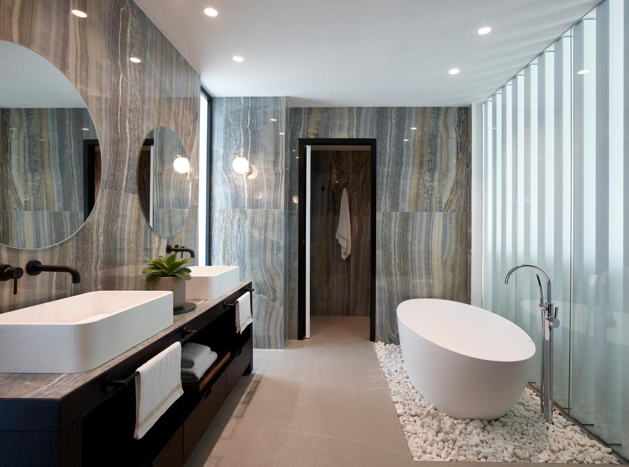 Master Suite Sea View with Outdoor Jacuzzi