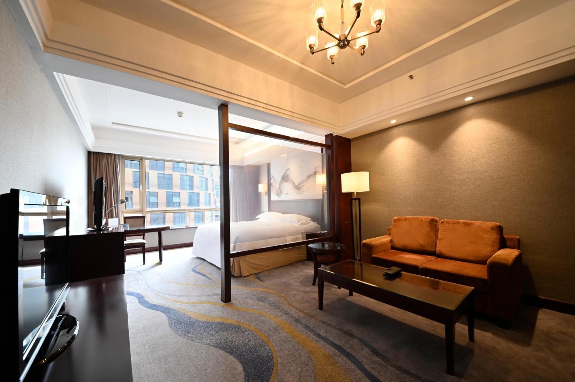 Premium King Room