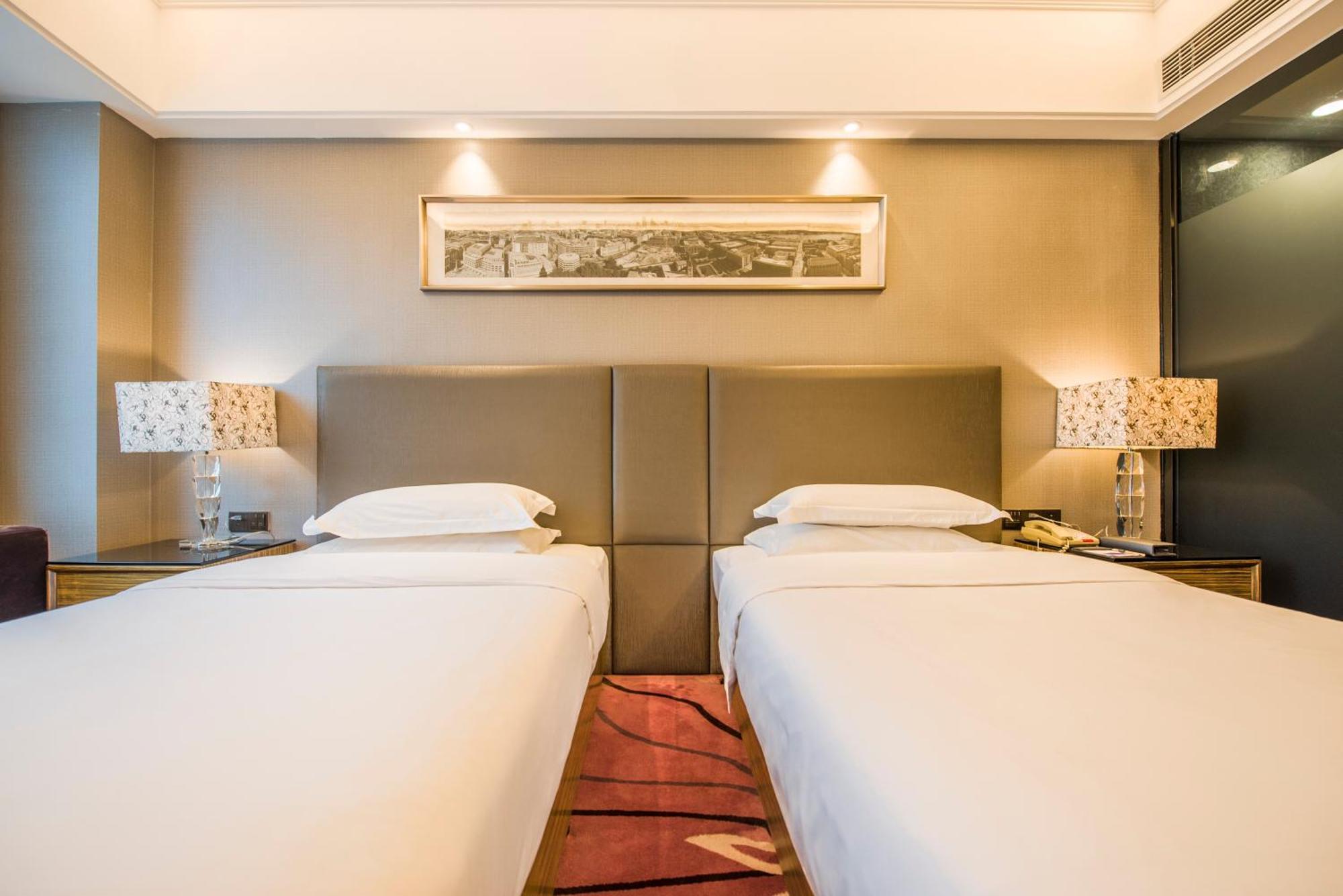Comfort Twin Room