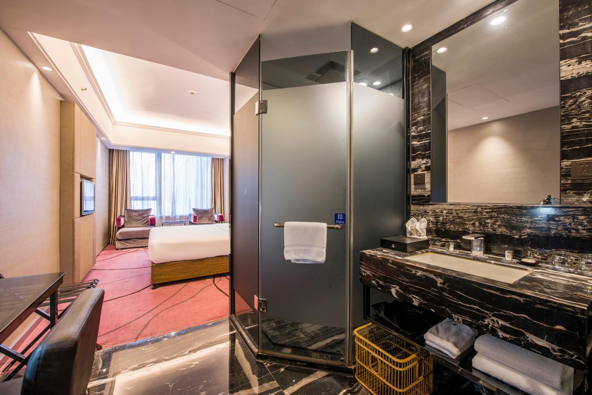 Comfort King room