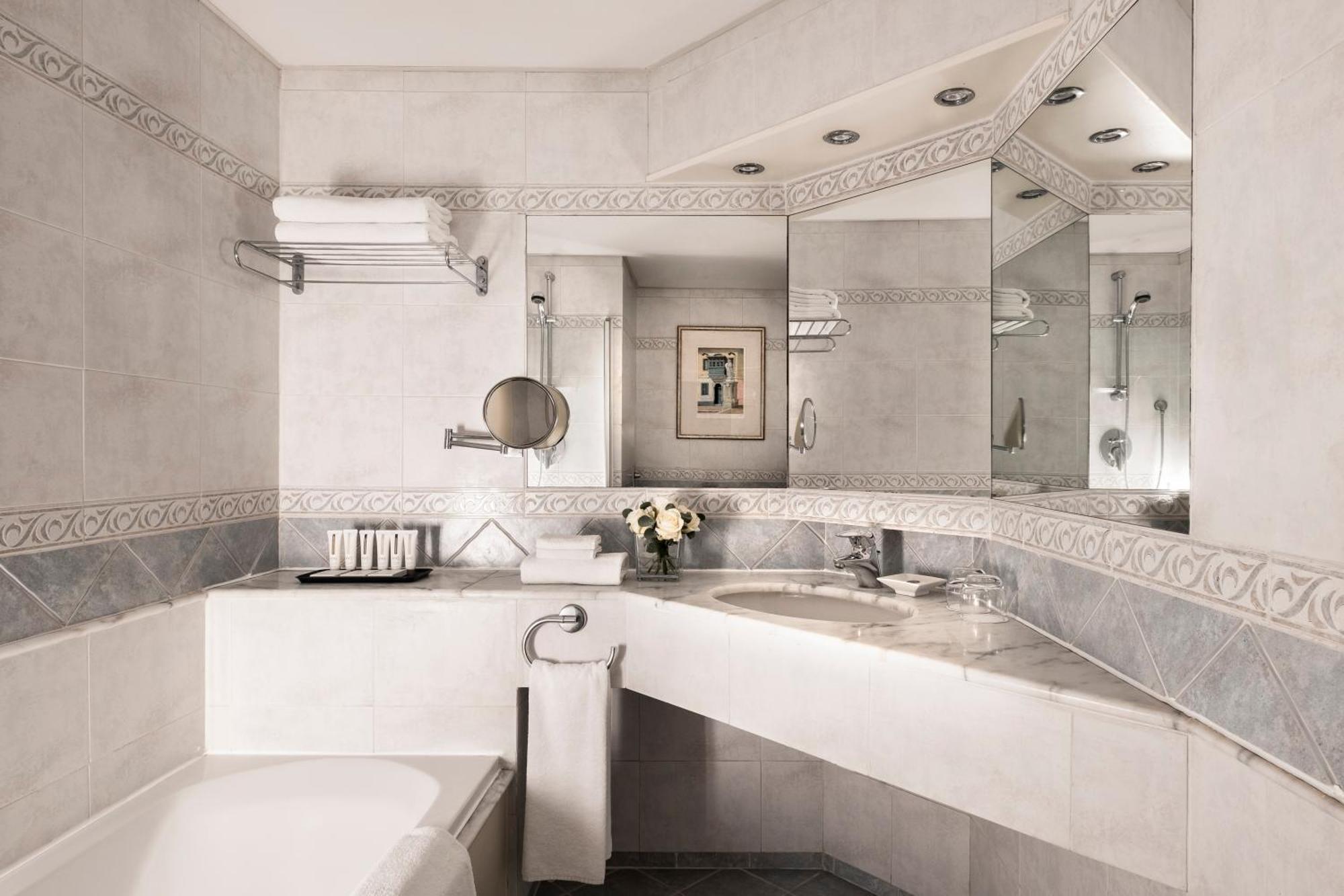 Junior Suite with Sea View