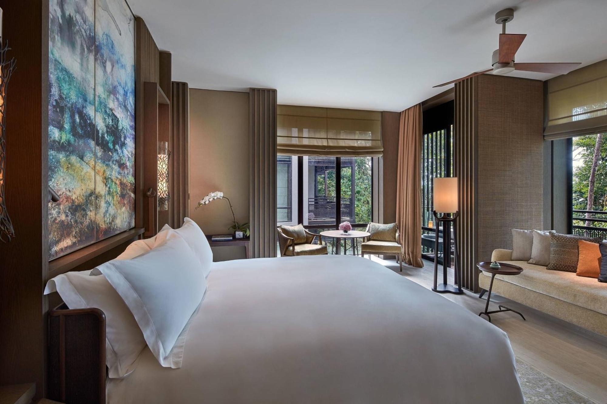 Rainforest Deluxe King Room