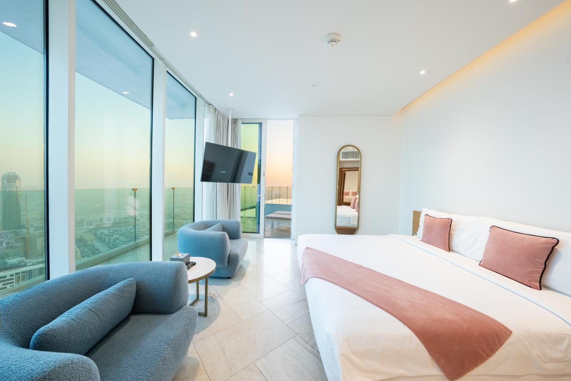 Sky Villa met 2 slaapkamers en zwembad, inclusief nieuwjaarsdiner en toegang tot het feest
