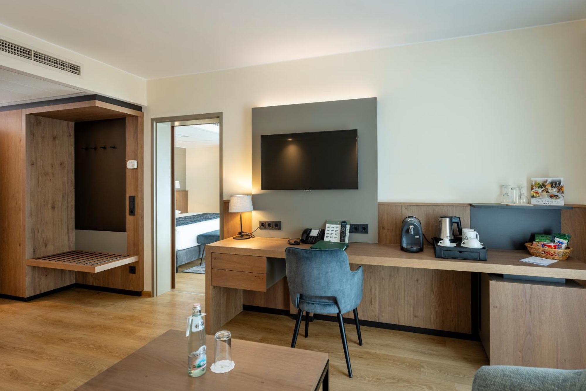 Suite with City View