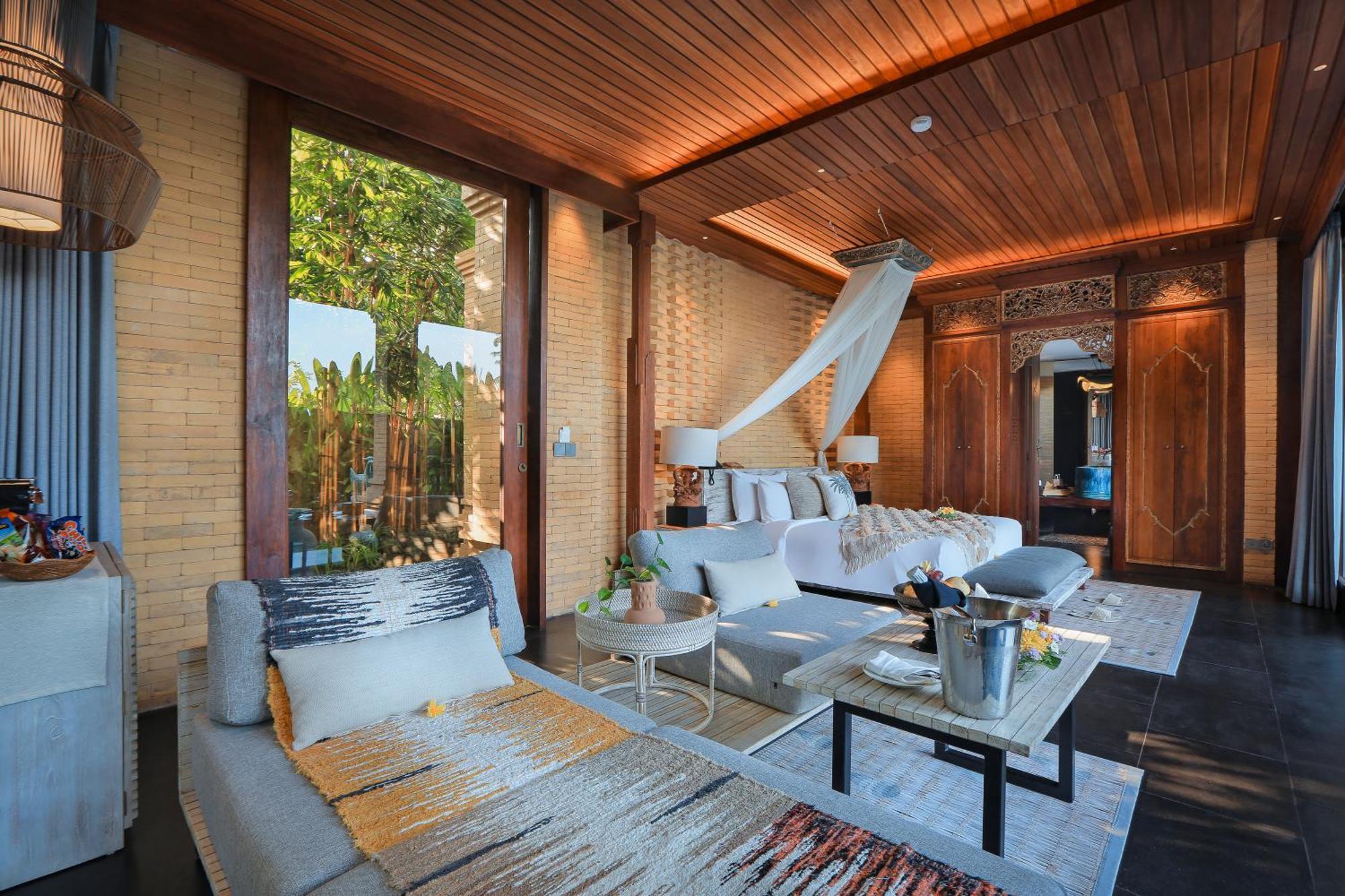 Two Storey Pool Villa with Daily Afternoon Tea