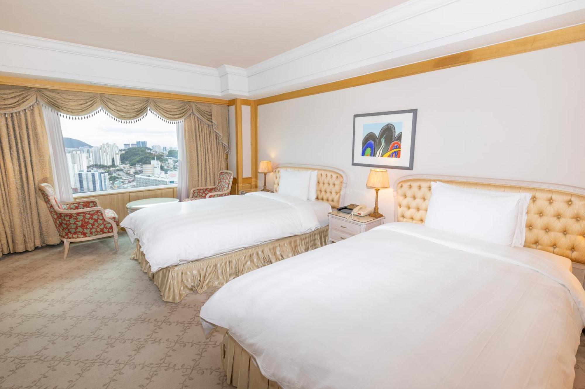 Premier Suite Twin with Swimming Pool Access for 2