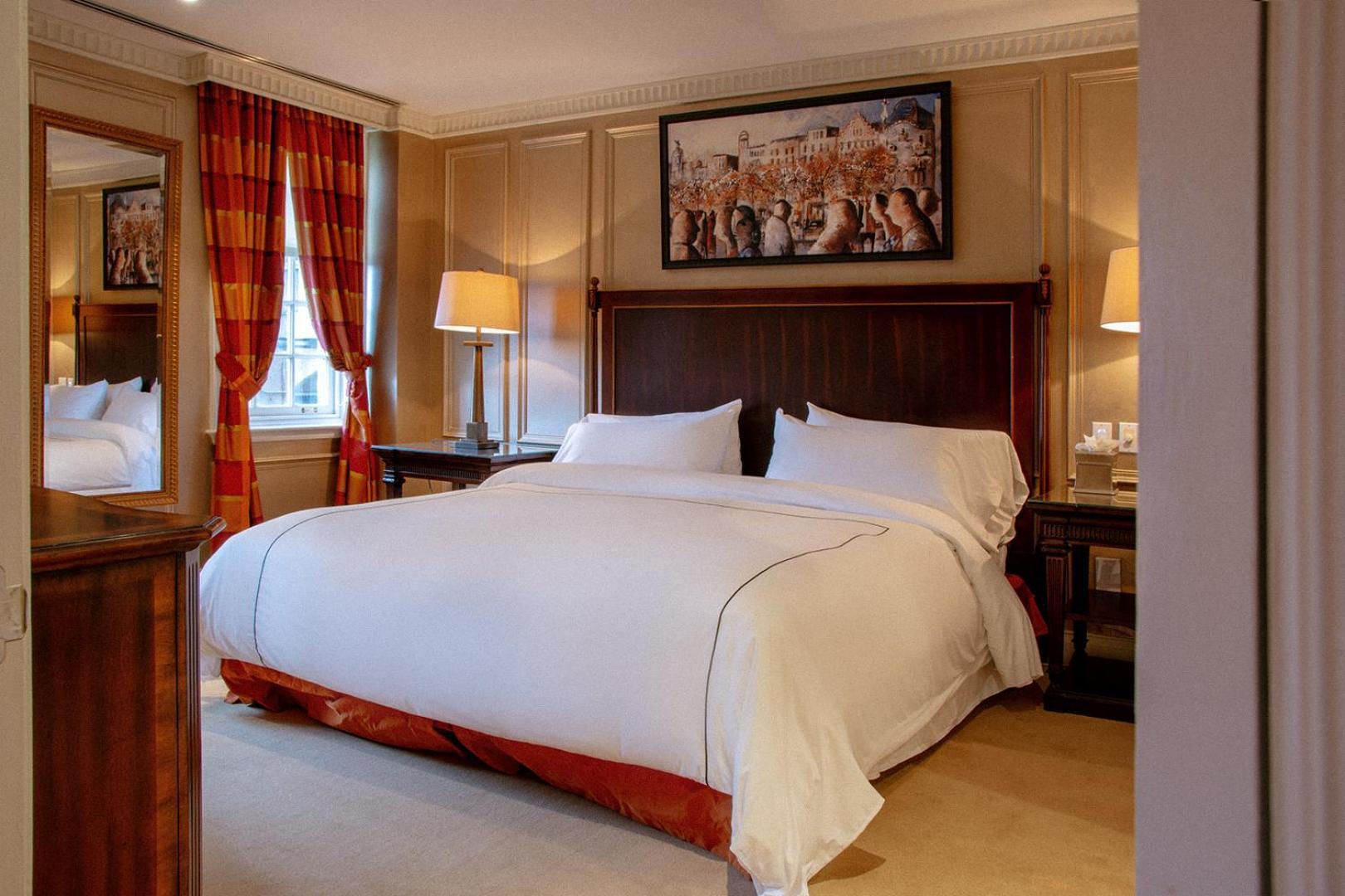 Two-Bedroom Suite,1600229269:JPEG