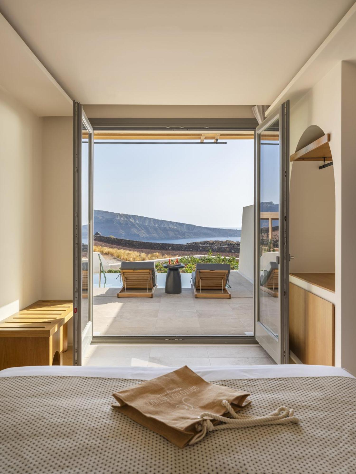 Majestic Sunset & Sea View Suite with Pool & Jacuzzi