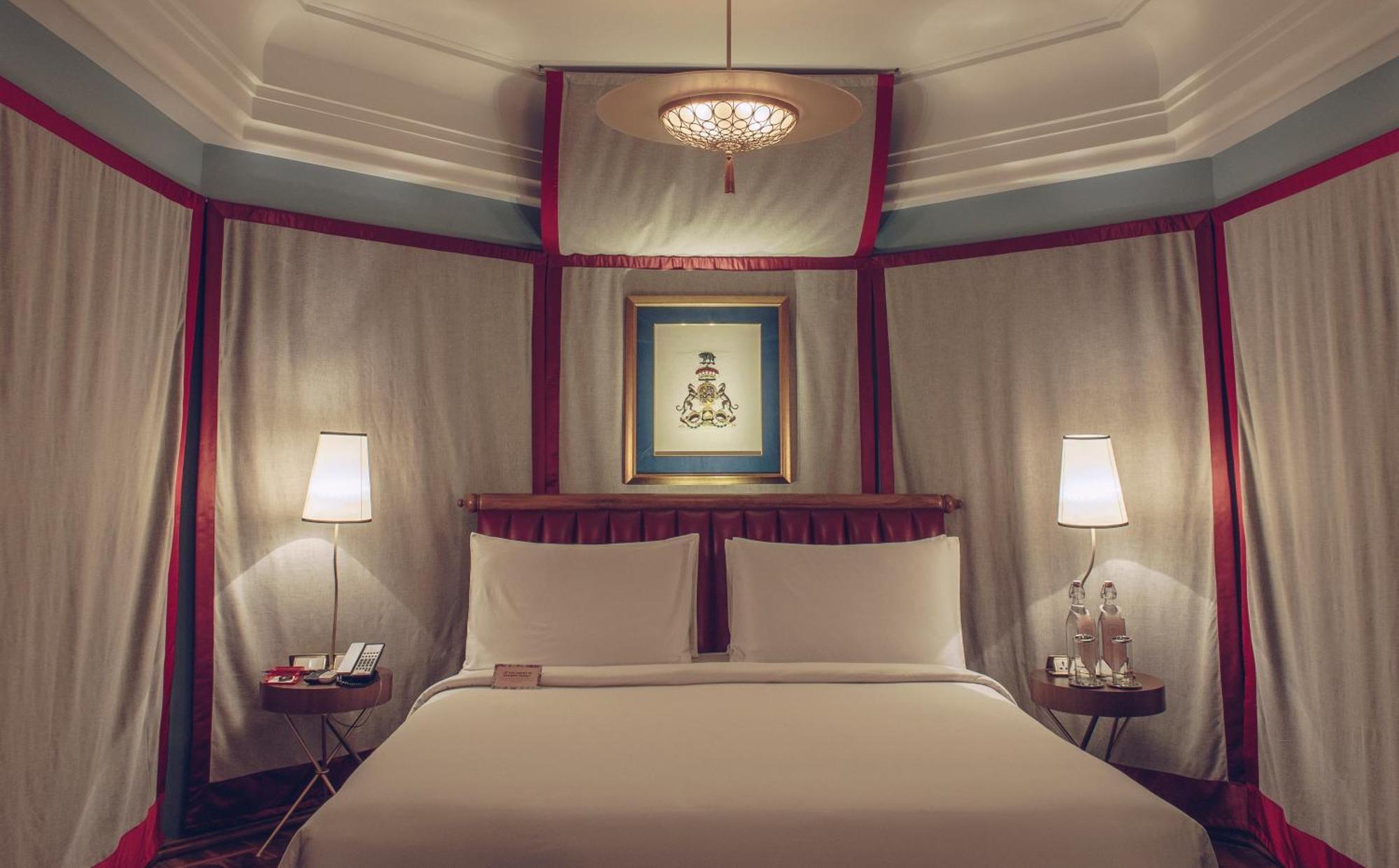 Regimental Room,1602994206:JPEG