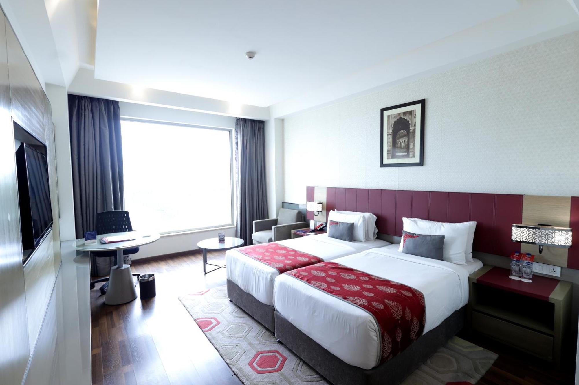 Twin Non-Smoking Room - Book and Unlock Exclusive discounts