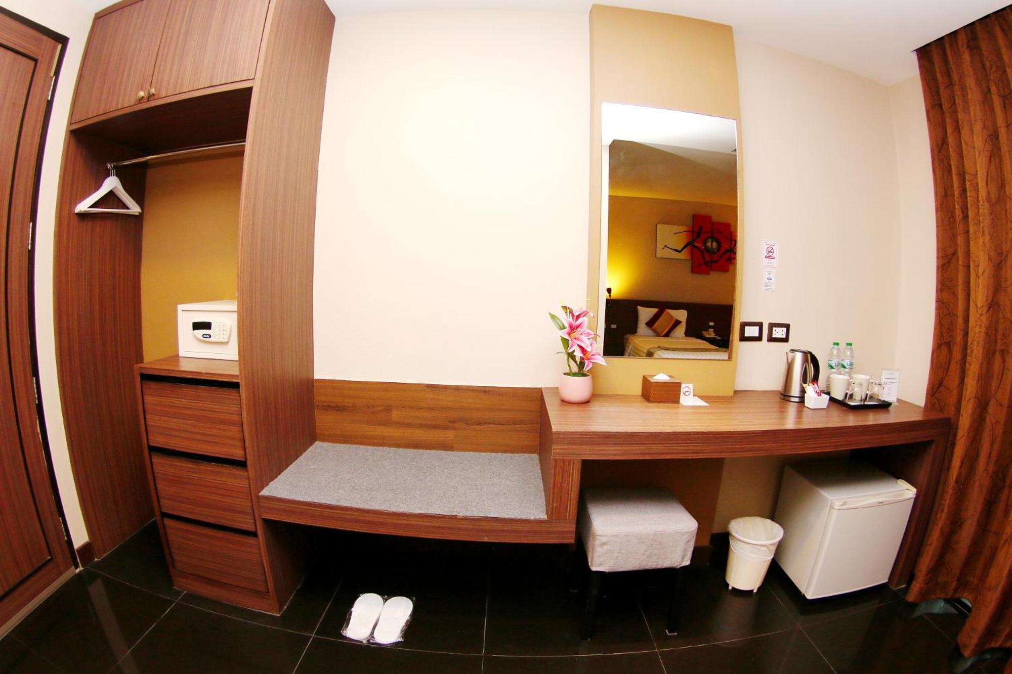 Deluxe Twin Room,1603797411:JPEG