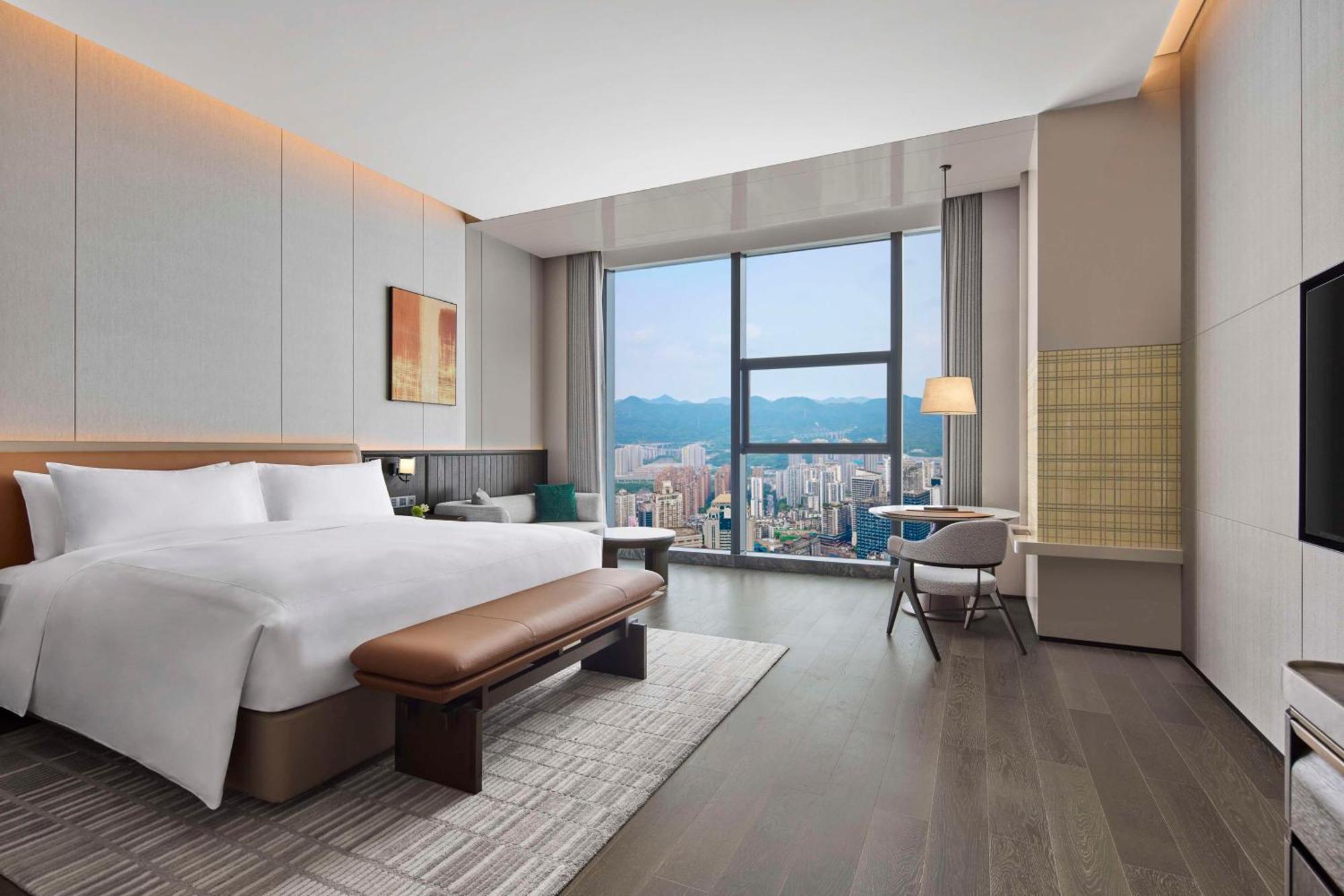 King Room - Mobility Accessible