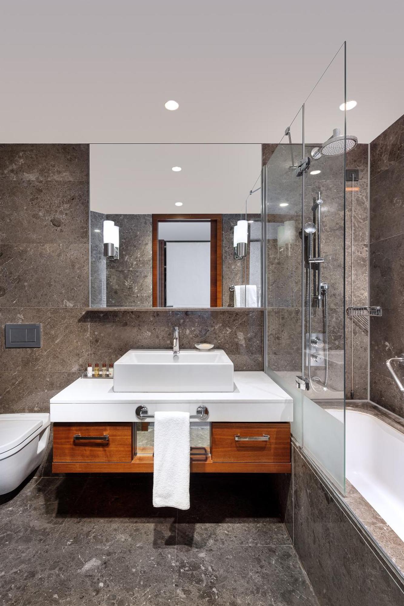 Superior King Room with Sea View