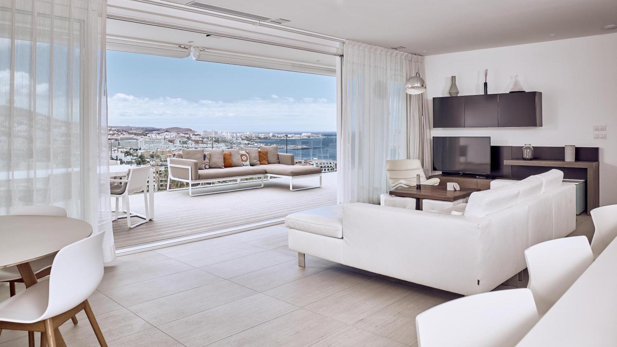 Serenity Essence 2 bedroom Suite extra large