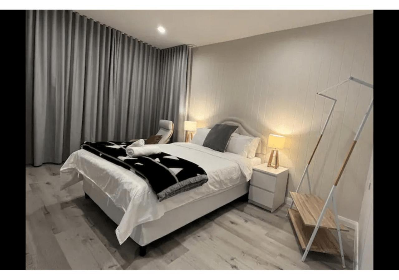 Double or Twin Room with Private Bathroom