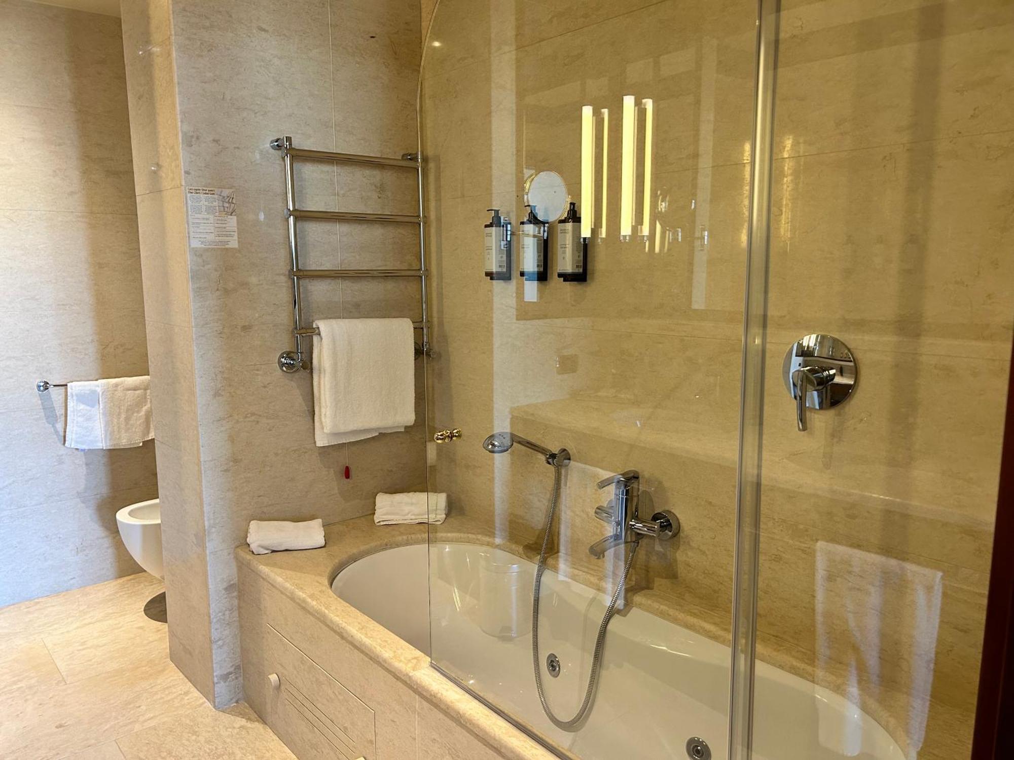 Presidential Suite