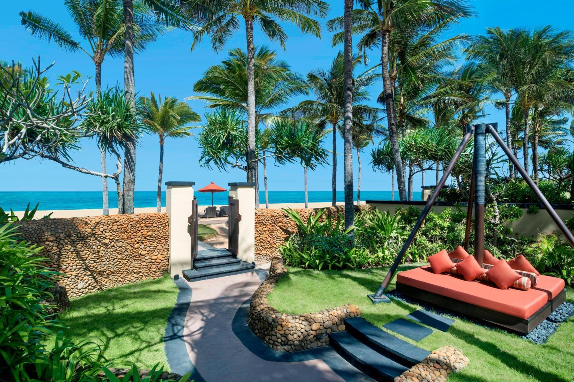 The Strand Villa, 1 Bedroom Villa, 1 King, Oceanfront, Private Pool with Complimentary Airport Transfer