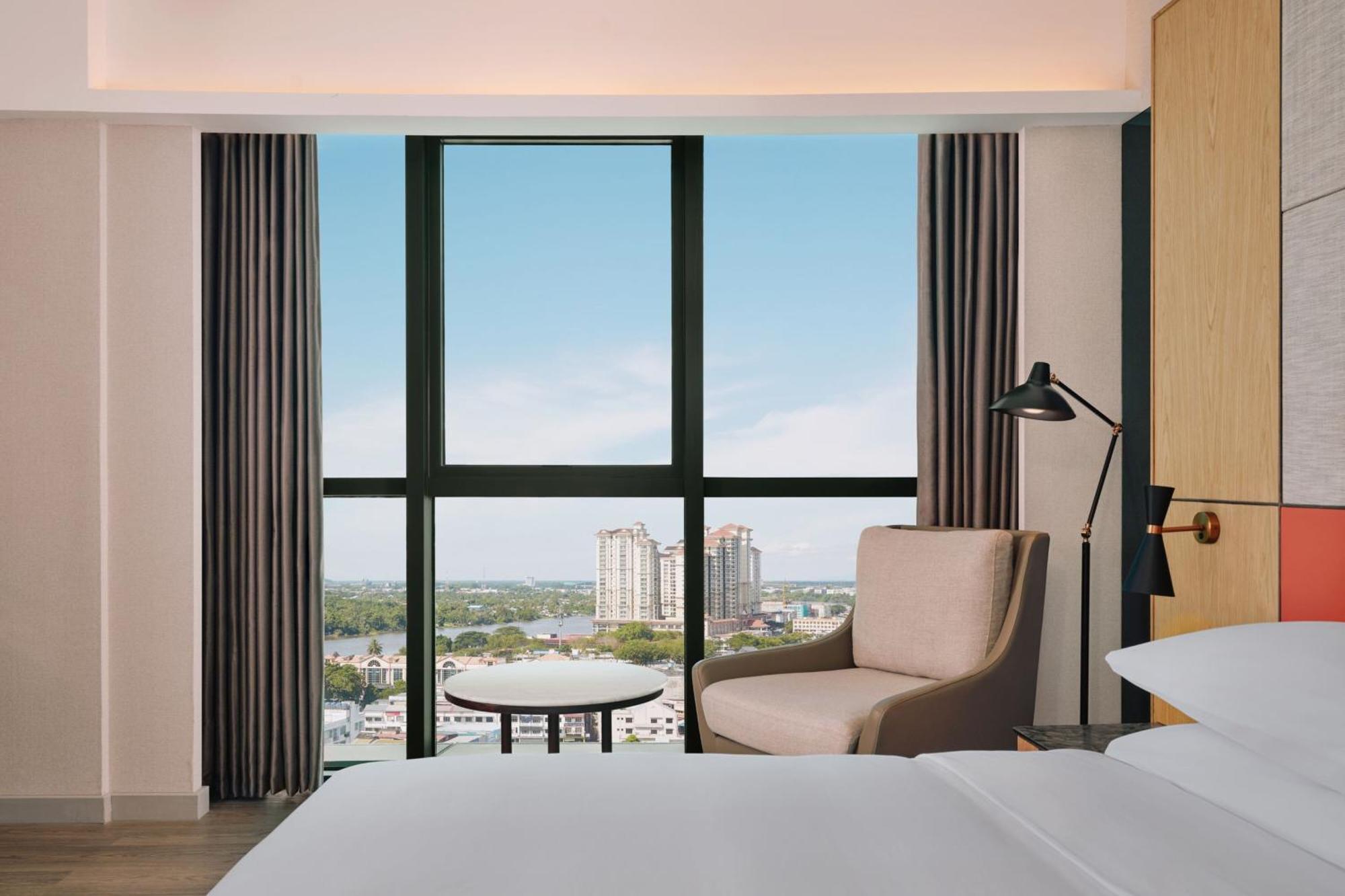 Premier King Room