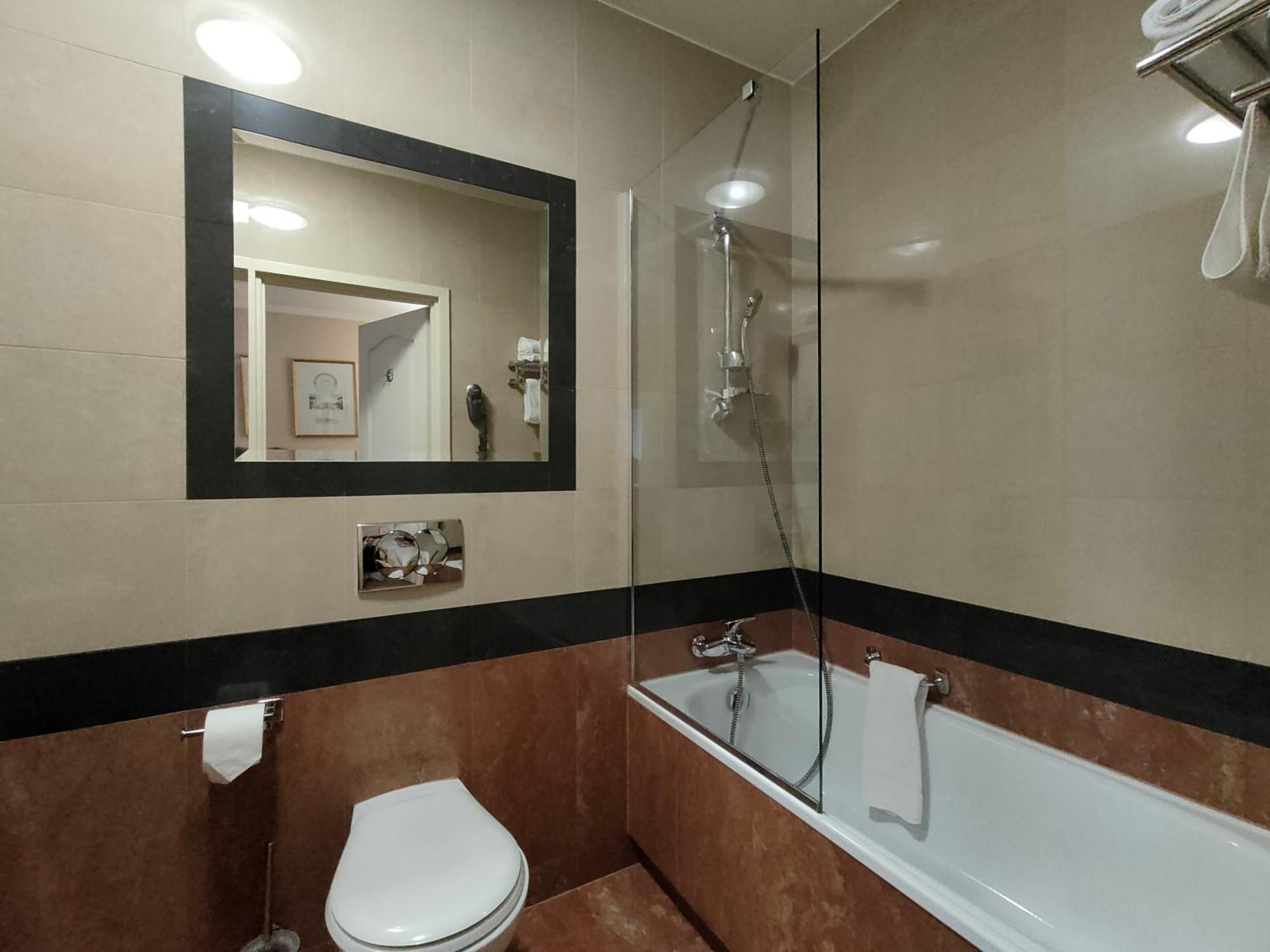 Economy Double Room