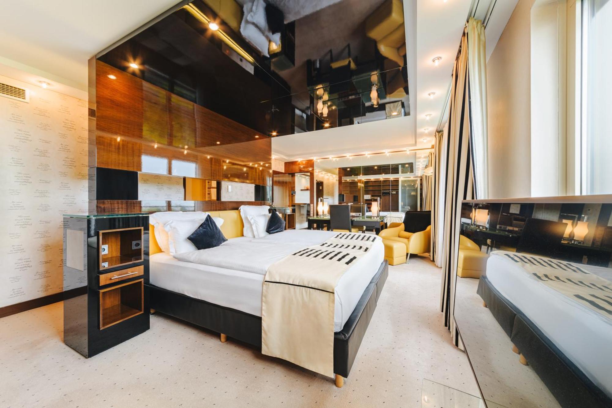 Presidential Suite,1611052782:JPEG