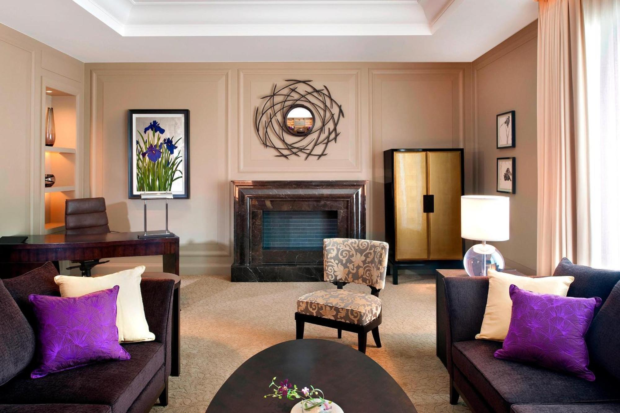 Suite with Two Double Beds and Skyline View