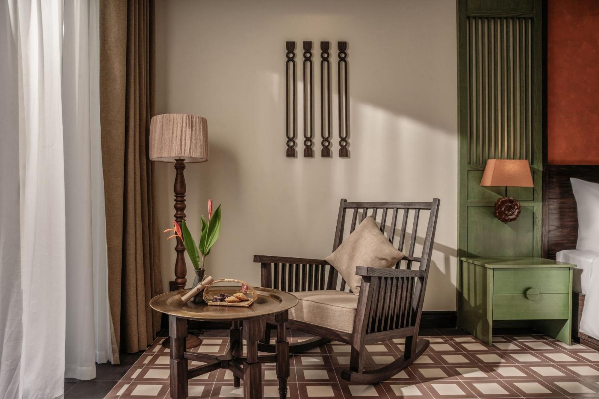 Signature Harmony Room