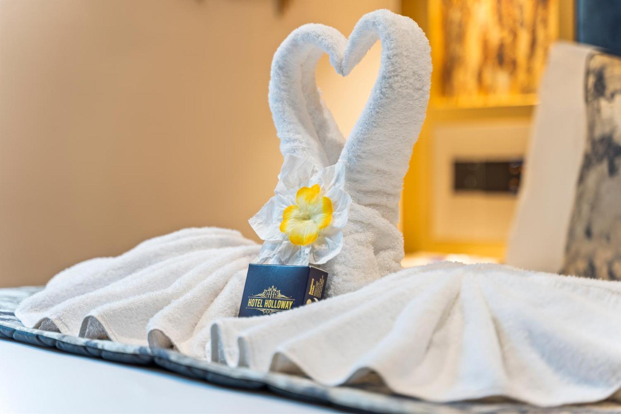 Superior King Room,1615905290:JPEG