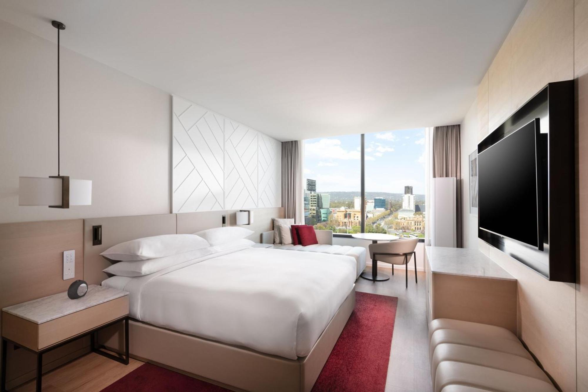 Deluxe King Room City View,1616580946:JPEG