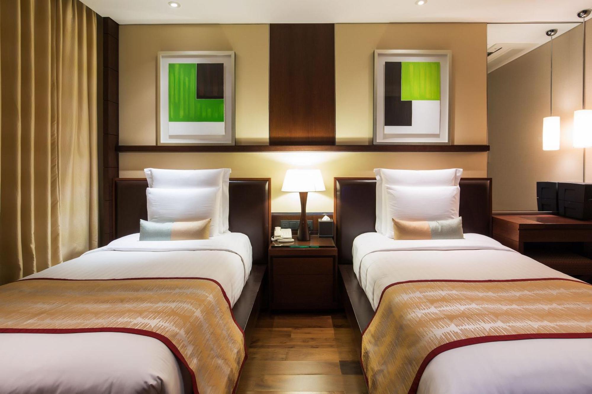 Penthouse Suite,1626355034:JPEG