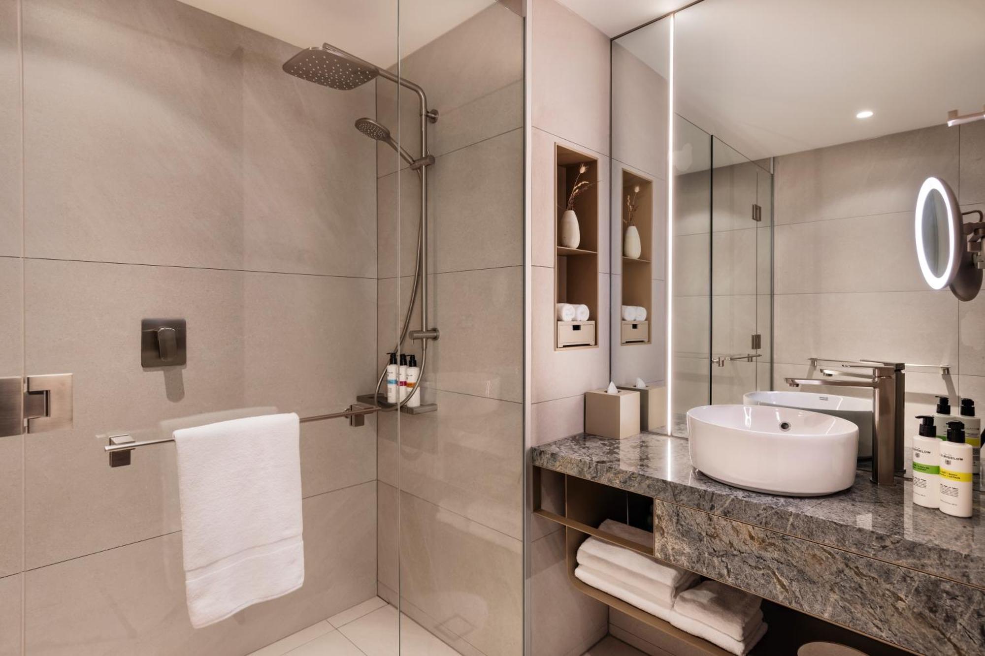 Superior Queen Room with Two Queen Beds,1619353259:JPEG